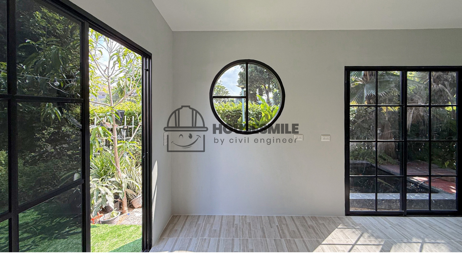 ต่อเติมข้างบ้าน เป็นห้องเปล่ารับแสงธรรมชาติ